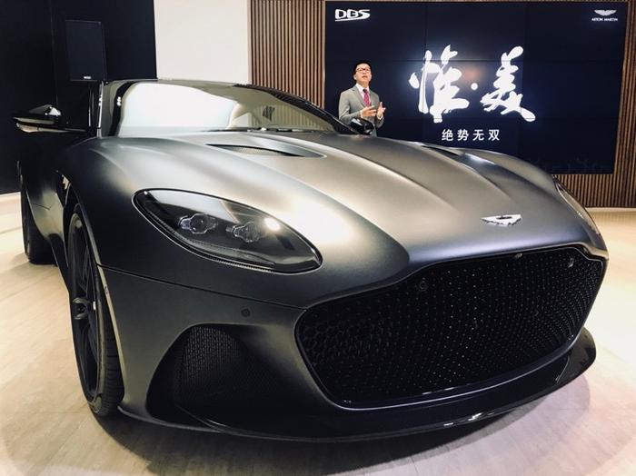 绝势无双“惟美”来袭，阿斯顿·马丁全新DBS Superleggera