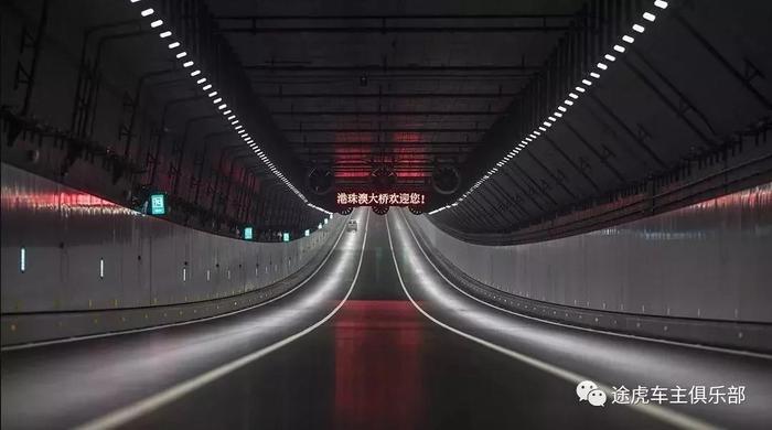 资讯 | 什么车才配跑港珠澳大桥的最长海底隧道？