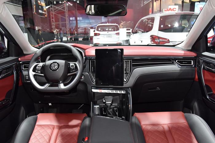 全新一代宝马X5领衔，6款SUV即将登陆广州车展，最低或9万