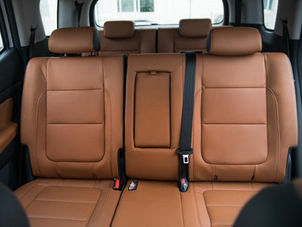 2018款 长安CX70 1.6L 手动致尊型售价8万