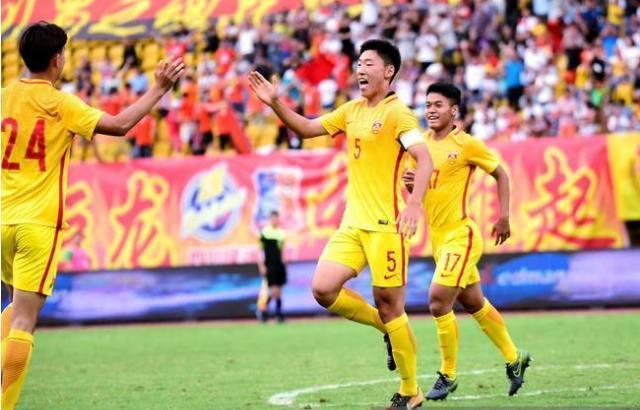 中国足球教父再次震惊世界，国足还要靠徐根宝多少年？