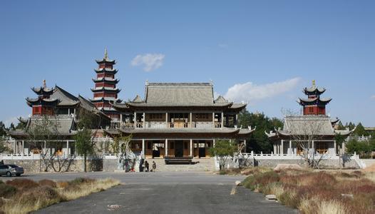 辽宁省阜新香火最旺的十大寺庙，这间非常美和人多，你去过吗