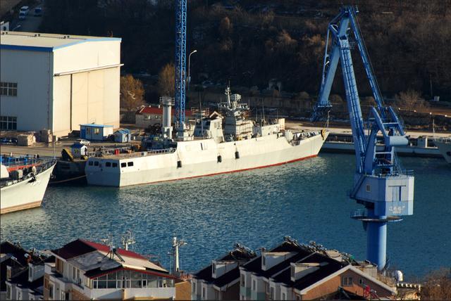 用代号命名的海军十多家船厂可修可造万吨战舰与潜艇，哪家强呢？