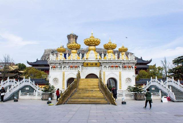 中国求平安健康最灵的十大寺庙，有一家超灵，你去过吗