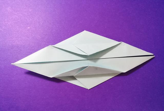 千纸鹤折纸教程:这样折千纸鹤,既简单又漂亮!