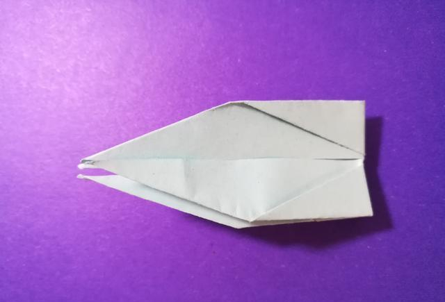 千纸鹤折纸教程:这样折千纸鹤,既简单又漂亮!