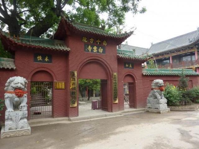 河南省洛阳香火最旺的十大寺庙，你去过几个地方