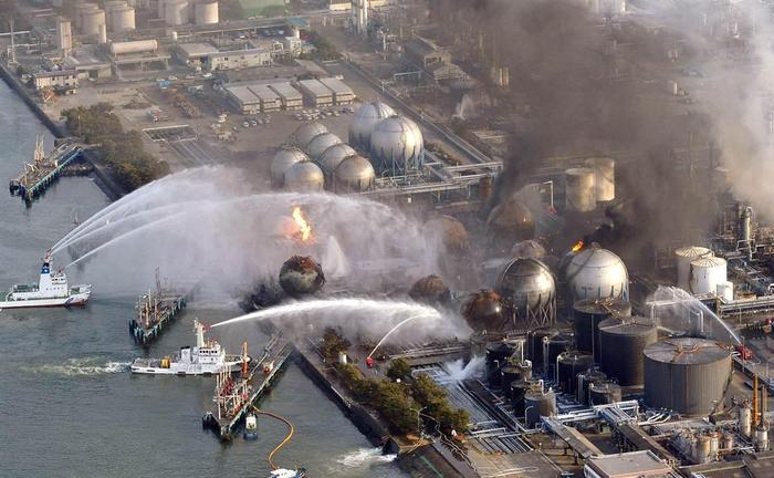 福岛核电站熔毁内部，事故前后照片对比，原来已是这副模样