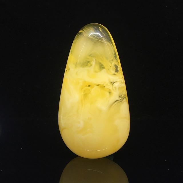 为什么有的琥珀蜜蜡有臭味？必看！！