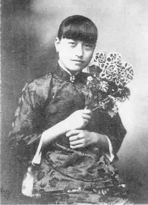 蒋介石家族的女人们，一个个貌美如花……