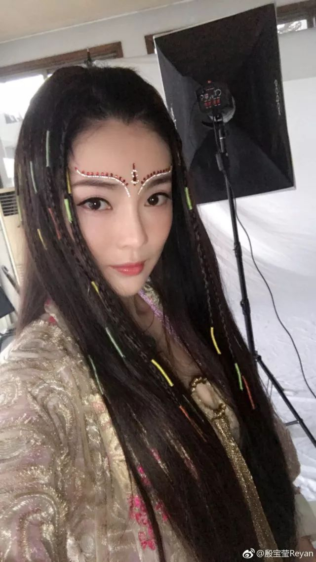 看殷宝莹百变演技，地涌夫人和百花羞无缝切换