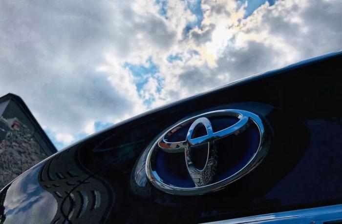 视驾混合理论——Toyota Camry Hybrid