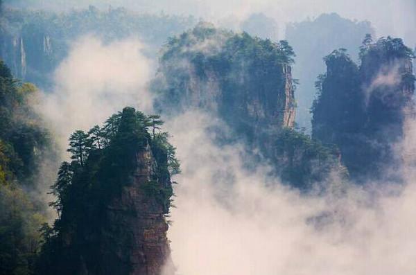 张家界旅游攻略/湖南张家界8月天气怎么样？适合旅游吗