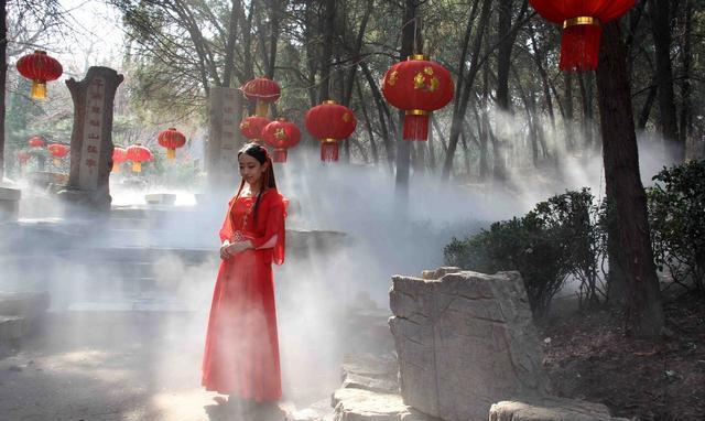 中国古代的传说为何都是女鬼？如聊斋志异中多见女鬼，鲜见男鬼