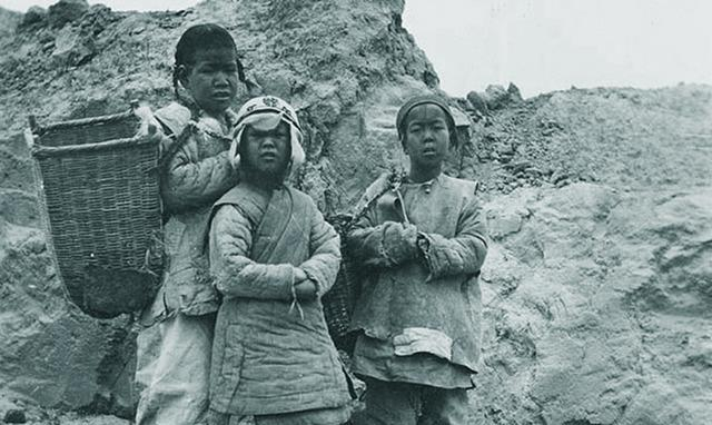 清朝末年底层的百姓有多穷? 10张百年前的老照片告诉你真相!