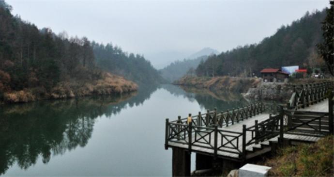 安徽安庆岳西县五个值得一去的旅游景点，喜欢的不要错过了