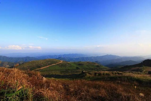 江浙沪五条盘山公路，比秋名山还要惊险刺激，自驾来挑战！