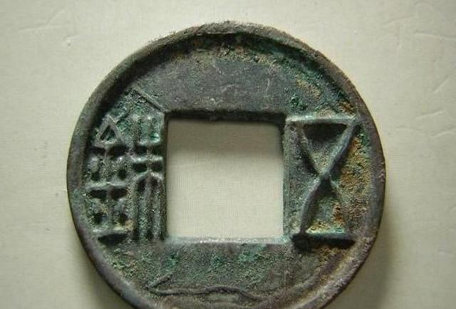 韩国出土一文物，专家看后说是韩国国宝，结果被中国啪啪打脸！