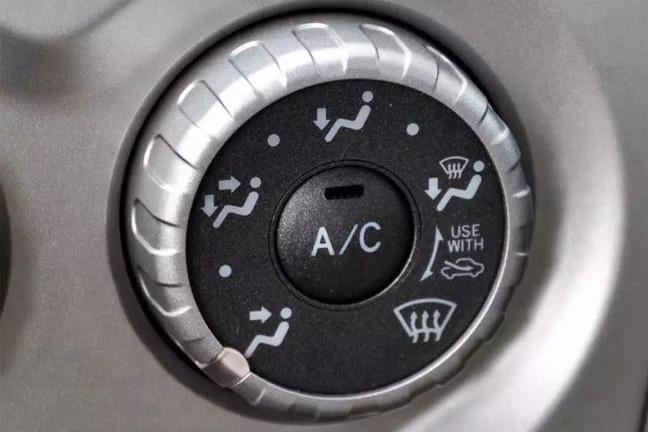 汽车空调的这几个按钮如果拎不清，搞不好可能会出人命