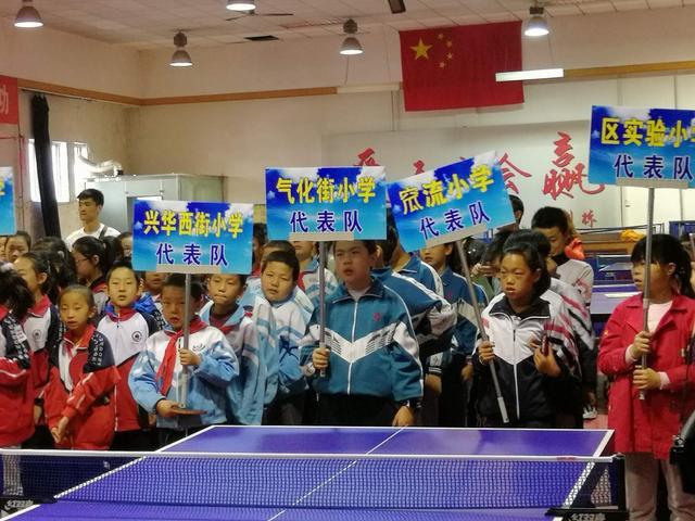 万柏林区中小学生乒乓球比赛在太原庄则栋乒乓球俱乐部圆满举办