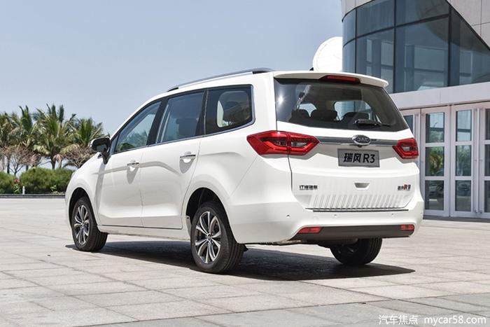 年轻化造型MPV，实用性完爆SUV，关键只要6.5万就能入手!