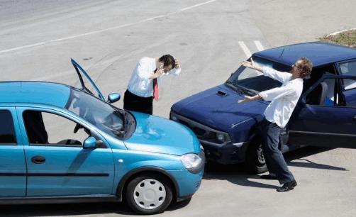 车友买了新车，放家里一年不开，只因为没有拍到牌照？