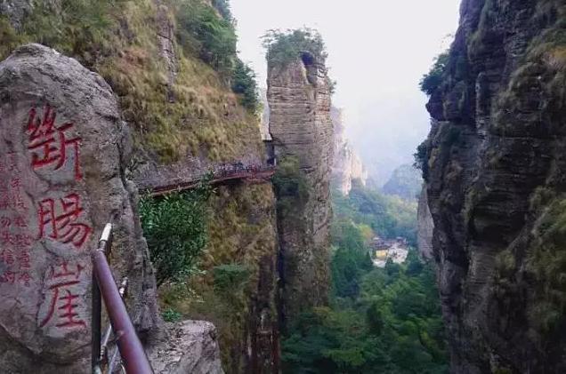 雁荡山，中国最美海上名山，是“东南第一山”，又叫“坐山观山”