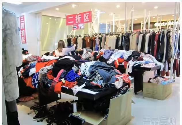 为什么说工厂店是买衣服的最佳选择？一个服装人给你的忠告