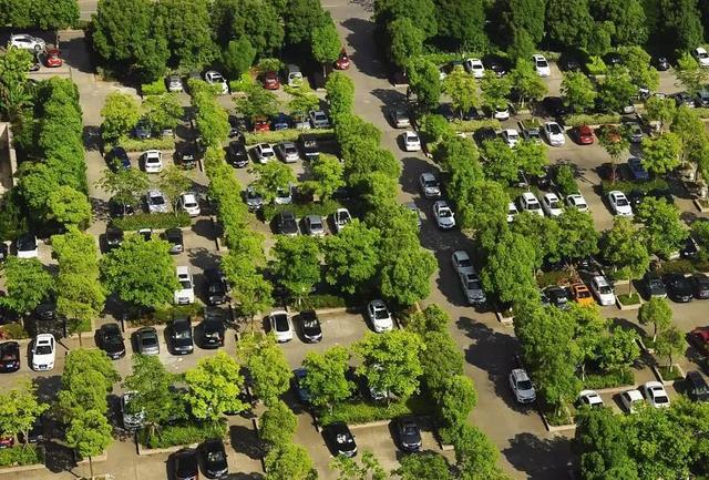 创建国家AAAAA级旅游景区，生态停车场很重要！