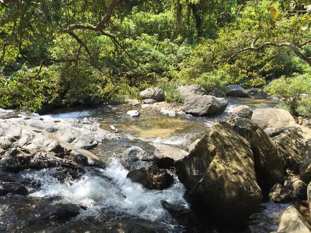 热炸天！哪凉快哪呆去 海南6大避暑胜地不去后悔