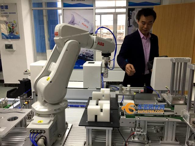 厉害了！4年后，东莞将有“机器人工程”科班出身的本科生啦！