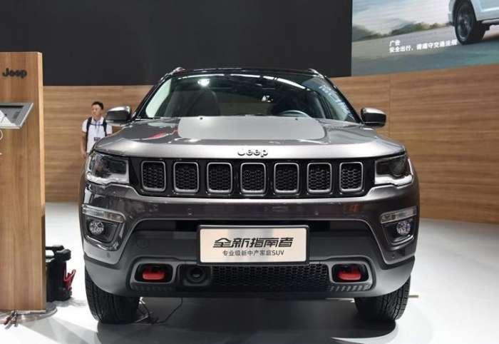 全新17款jeep指南者 专业级SUV 带你畅游山水之间