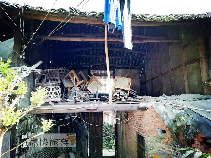 徜徉自贡乡镇之黄昏下的大山铺老街