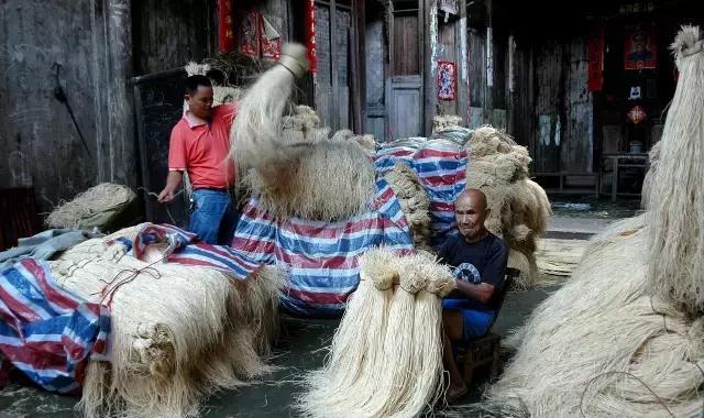 抚州荣山村：金山银山逊荣山