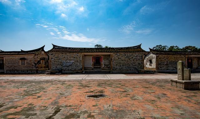 漳州的一个小村庄，住着的全是大宋皇族后裔