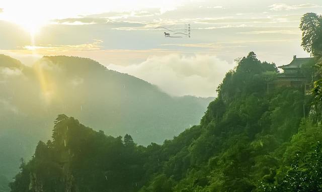 不比黄山、少林寺便宜，武当山却鲜少被吐槽门票太贵，怎么回事？