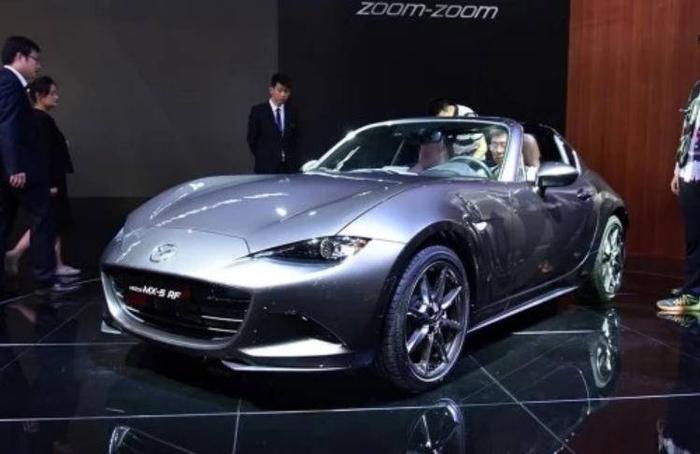 花30万买马自达MX-5真的只是买情怀？