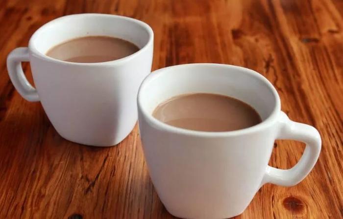 摄影技巧：平时喝的奶茶，怎么拍摄更好看？