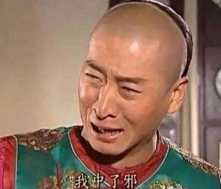 男明星在剧中的哭戏，金秀贤难以自拔，而他凭一滴泪征服众人