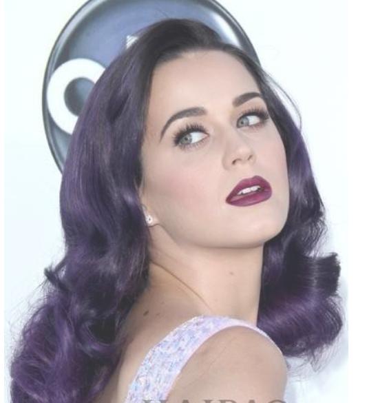 紫色染发长发发型，这几款紫罗兰色染发，一定能让你满意！
