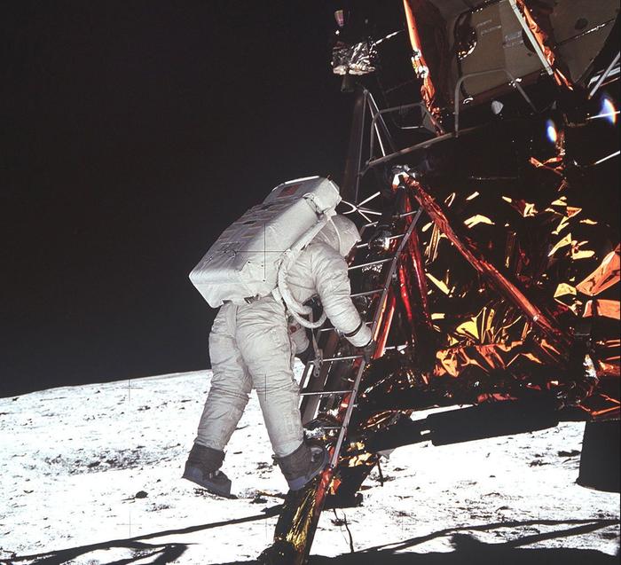 阿波罗到达月球需要飞行多长时间？这里告诉你答案