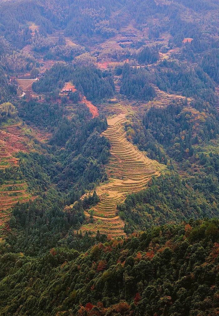 湖南怀化4日自驾游丨跟云端花瑶戏水，随侗家妹子起舞