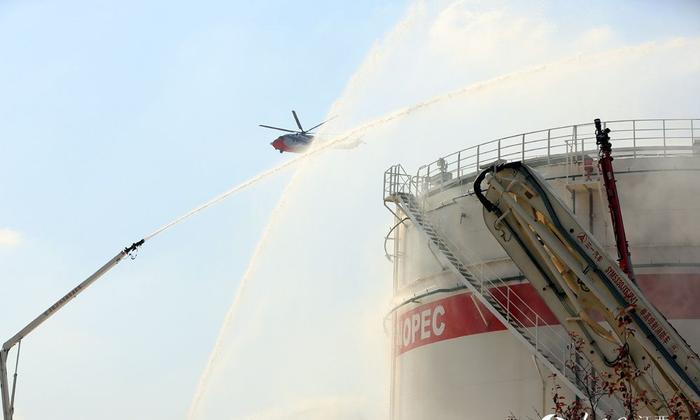 直升机、机器人都来了 江西举行化工应急救援跨区域联合作战演练