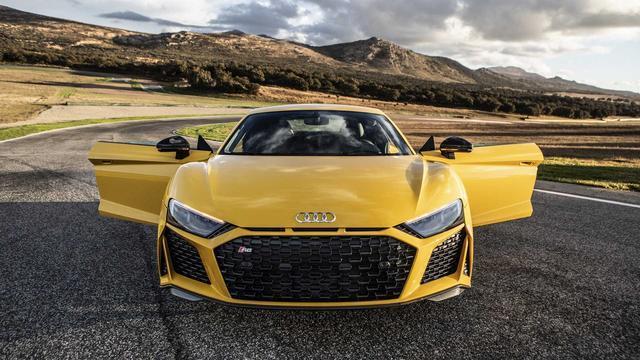 全新2019款奥迪R8 V10 Performance试驾，外表凶悍 声