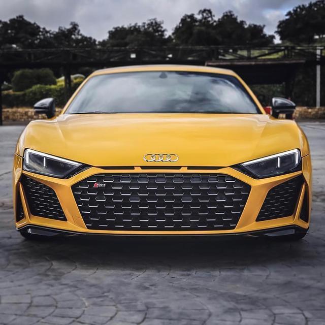 全新2019款奥迪R8 V10 Performance试驾，外表凶悍 声