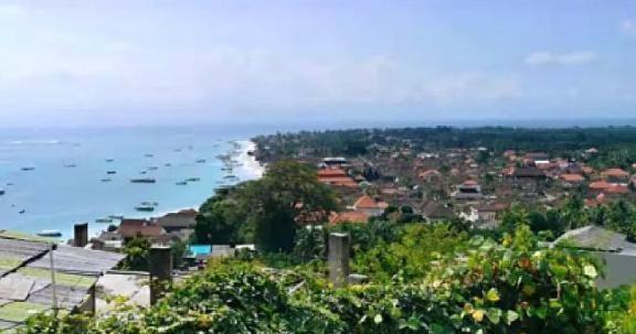 巴厘蓝岛游记:漫步水底,体验一把船长的乐趣