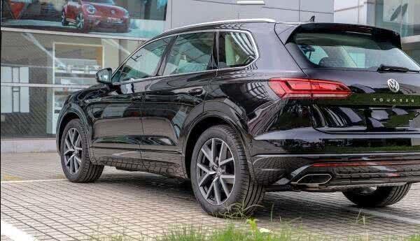 这款SUV：品质不输奥迪Q7，如今连跌10万，出乎意料