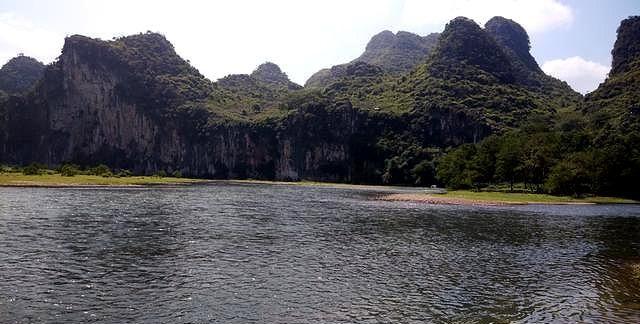 “乌桕滩”桂林-漓江水，绿河湾