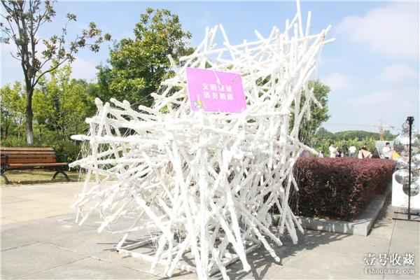 公共艺术的“新生”力量：江汉大学学子优秀作品在汤湖美术馆展出