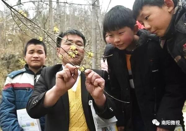 2018《感动中国人物》：21岁到39岁，张玉滚老师在这里坚守了18年